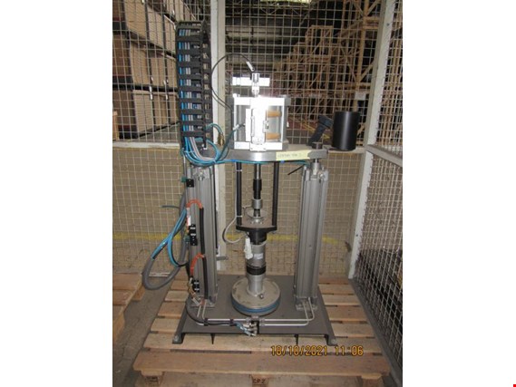 Used Dürr L10012057 Pump control, double barrel pump, adhesive pump for Sale (Auction Premium) | NetBid Industrial Auctions